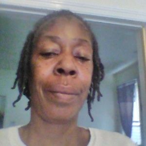 Meet your Posher, Violet